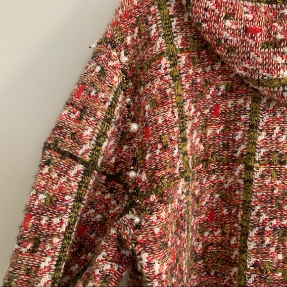 Plaid Knitted Tweed like Sweater with Pearl Beading - Picture 9 of 12